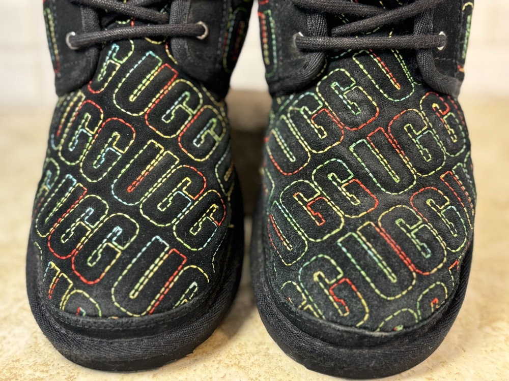 UGG Neumel II Graphic Rainbow Stitch Black Suede Lace Up Boots Kids Size 4 W 5.5