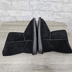 Bearpaw Winter Boots Youth Size 4 Black Emma Suede Wool Blend
