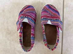 Toms Shoes Multicolored Ethnic Indigenous Pattern Toddler Kids Size 5T