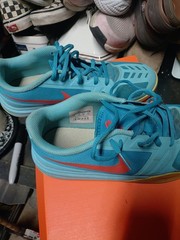 Size 7Y – Nike KB Mentality Low Clearwater Kobe