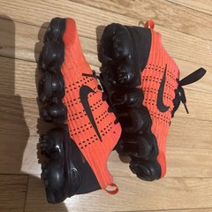 Nike Air Vapormax Flyknit Crimson Flash BQ5238-601 Unisex Size 4.5Y