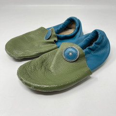 Softstar Roo Moccasin Barefoot Leather Sheepskin Slip On Shoes Youth Size 4W