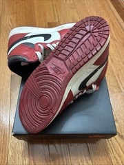 Size 6 (GS) – Jordan 1 Retro OG High Chicago Lost & Found