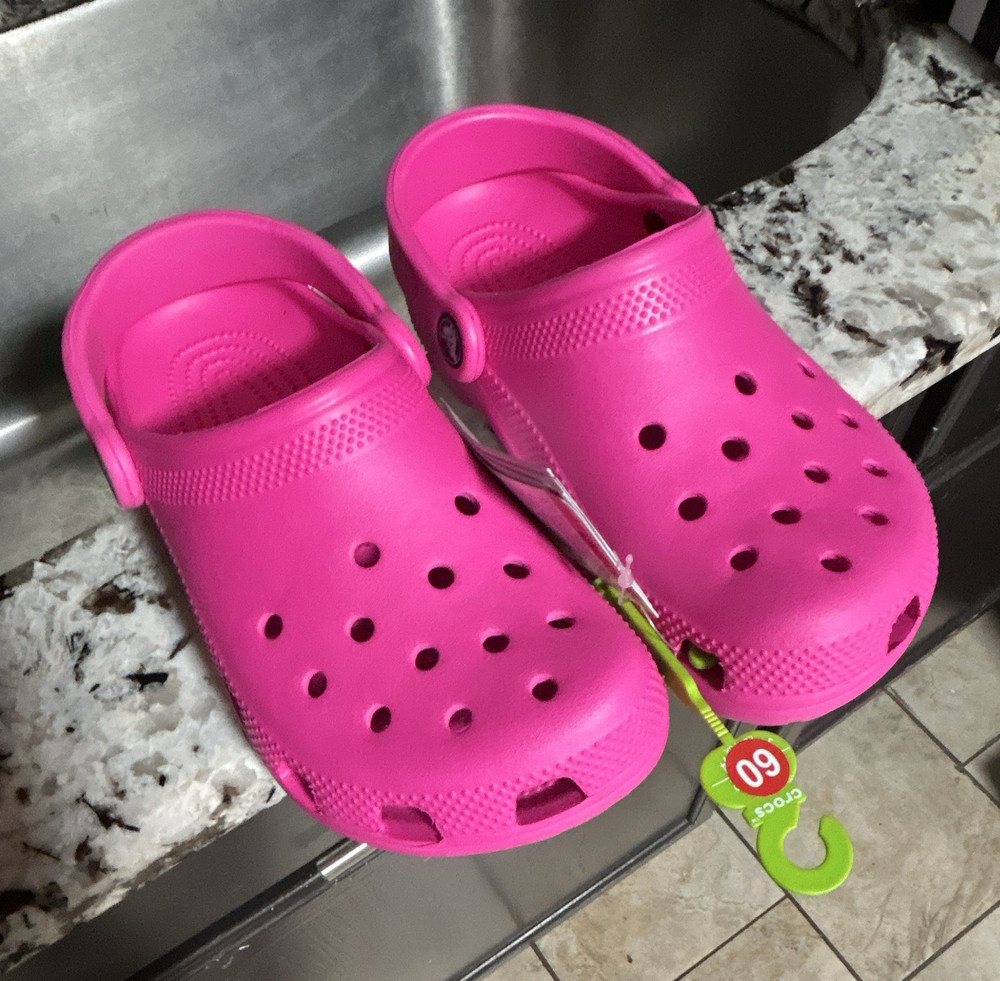 Crocs Classic Clog Pink Rubber Slip On Clog US J4 EU 36-37 Unisex Kids