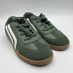 Kids Boston Retro Court Sneakers Cat & Jack Size 4 Green White