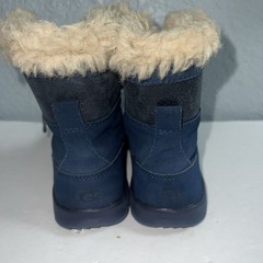 UGG AUSTRALIA Baxter Indigo Navy Blue Suede Lace Up Winter Boots Boys Girls Sz 2