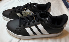 Adidas Grand Court 3.0 J Kids Size 5 Black White JP9366 NEW in box