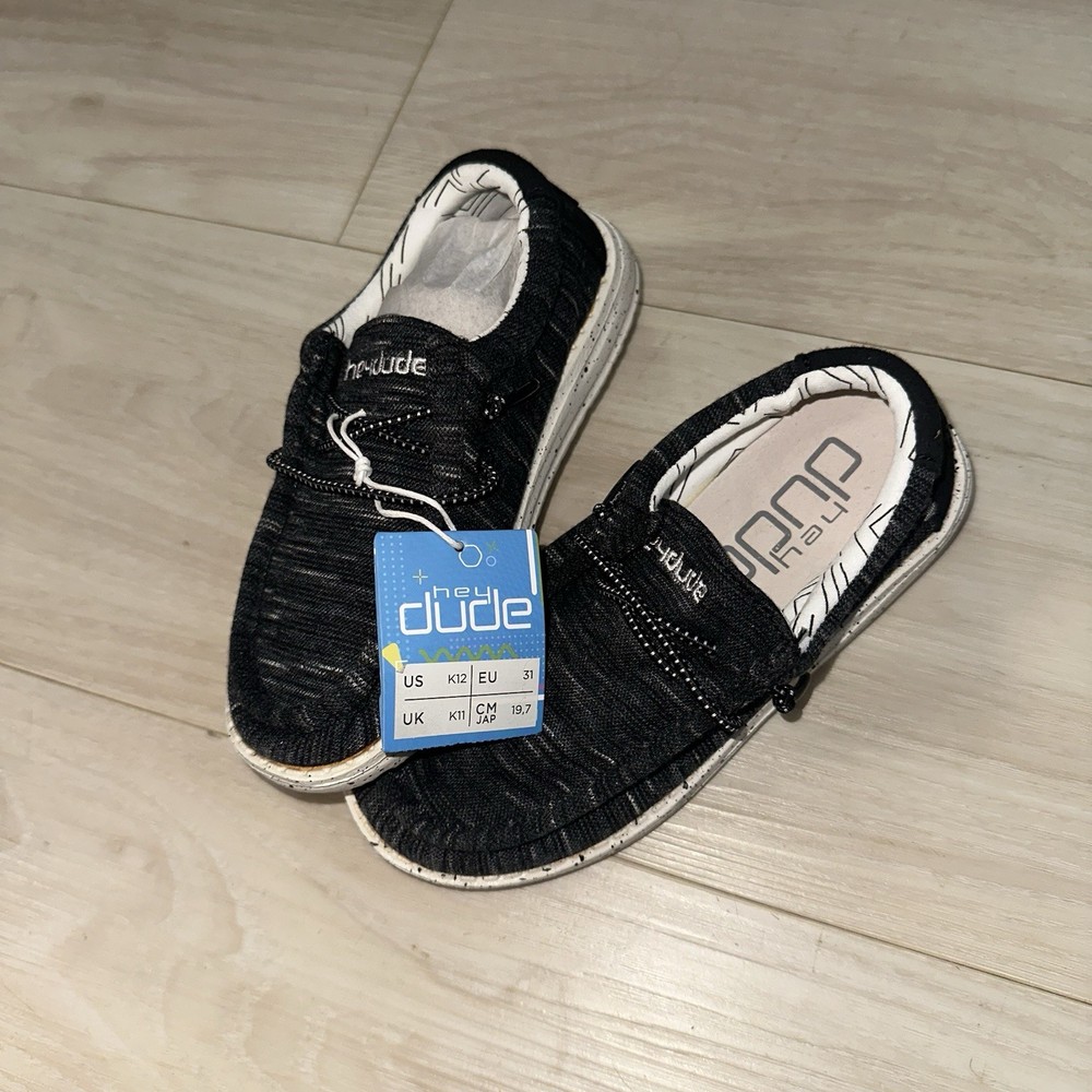 Hey Dude Wally Stretch Black Slip On Casual Shoes Youth Sz K12 EUC Comfort Sport