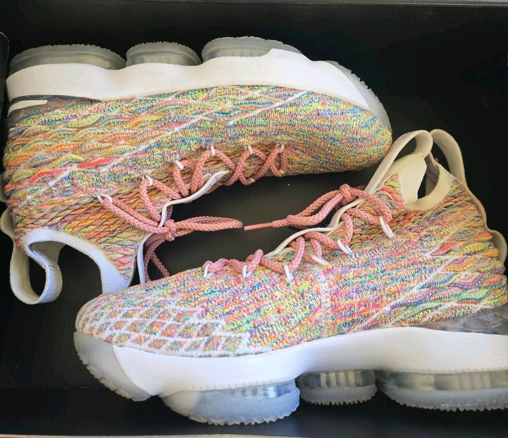 Nike LeBron XV 15 Fruity Pebbles 922811-900 Kids 7Y Or Woman’s 8.5 Family Size