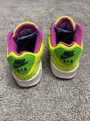 NIKE AIR MAX 90 LTR Volt/ FIRE PINK/ GREEN CW5795-700 GS Youth 6.5Y Women’s 8