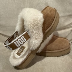 UGG FUNKETTE SLINGBACK SLIPPER ‚CHESTNUT‘ (kids). 1130395K. Size 6.