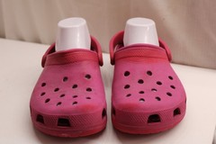 Crocs Unisex Kids Barbie Pink Mules Slip-on Lightweight Comfort Shoes Size J6
