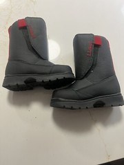 L.L.Bean Big Kids‘ Northwoods Snow Winter Boots Black Red Size 10 Hook & Loop