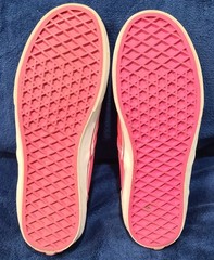 VANS Off The Wall Youth US 3.5M/5W Classic Slip-on Hot Pink EUC **Minor Stains**