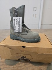 Not Salty Thorogood Sage Steel Toe USAF Combat Boots 3.5 Kid/Petite Women