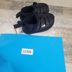The North Face ThermoBall Traction Kids Mule Sz 10 Black Fleece-Lined Slip-On