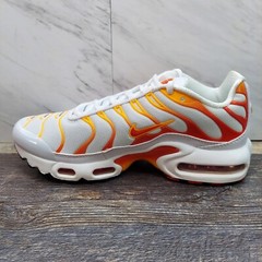Nike Air Max Plus 1 White Red Laser Orange FN3857-100 GS Size 4.5Y Women’s 6 NIB