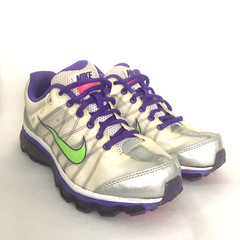 Nike Air-Max Shoes Youth Size 6 Gray White Athletic Running Sneakers