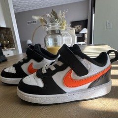 Nike Court Borough Low Top Hook & Loop Leather Sneakers 7C BQ5453-115
