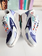 Nike Air Max Bolt Grade School – US Shoe Size 6Y – BQ5448-108