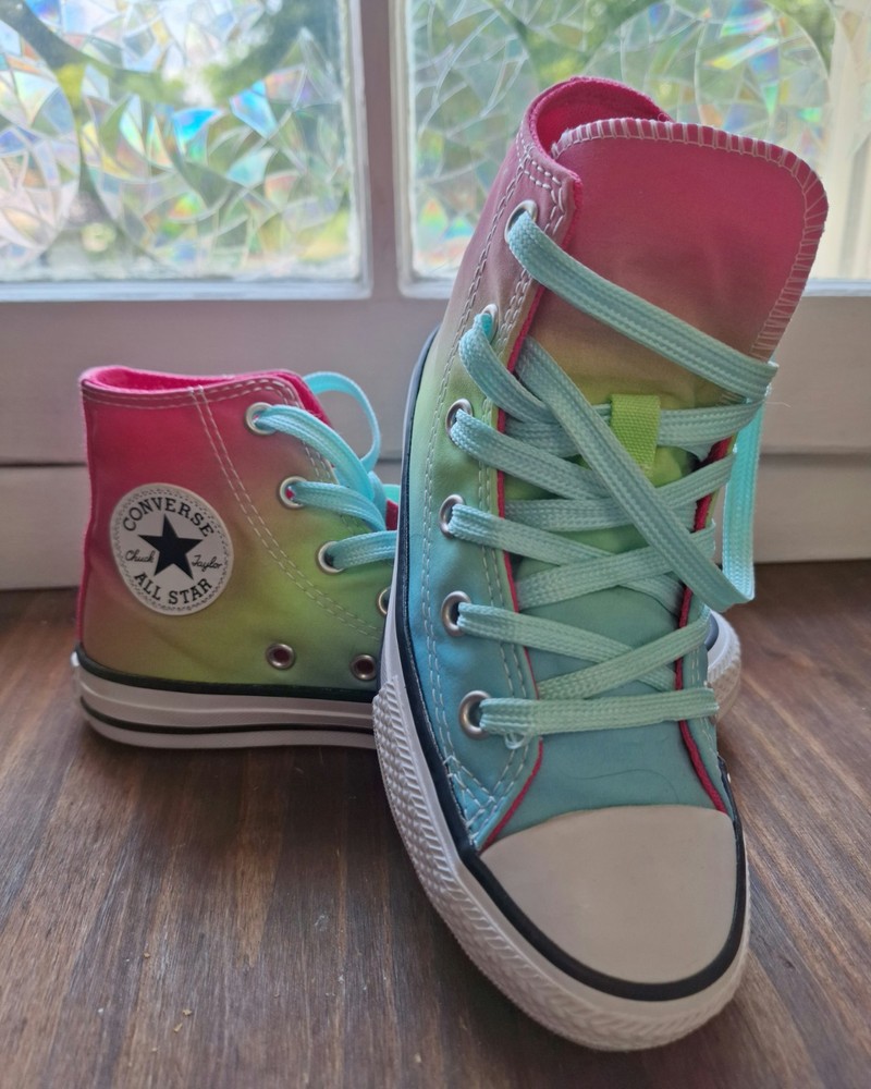 Converse Chuck Taylor All Star High Top Ombre Pink Teal Rainbow 12 Youth Kids