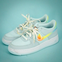 Nike Air Force 1 Size 6 Y Blue Gradient Grade School Lace Up Low Top Sneakers