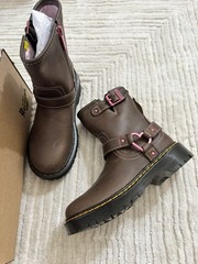 NIB Dr. Martens Junior Genaya leather biker boots in dark brown Size 1
