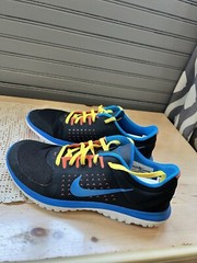 Nike Fs Lite Run 2 Black And Blue Size 7 Youth