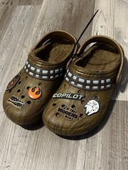 Crocs Star Wars Chewbacca Copilot Clogs Kids J1 Youth Brown Limited Edition
