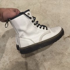 Dr Doc Martens Zavala White Combat Boots Side Zipper Youth Size 6 Unisex