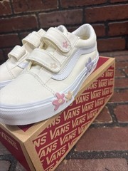 Vans Old Skool V Sneakers Flower Fun Floral Star White Kids Size 3