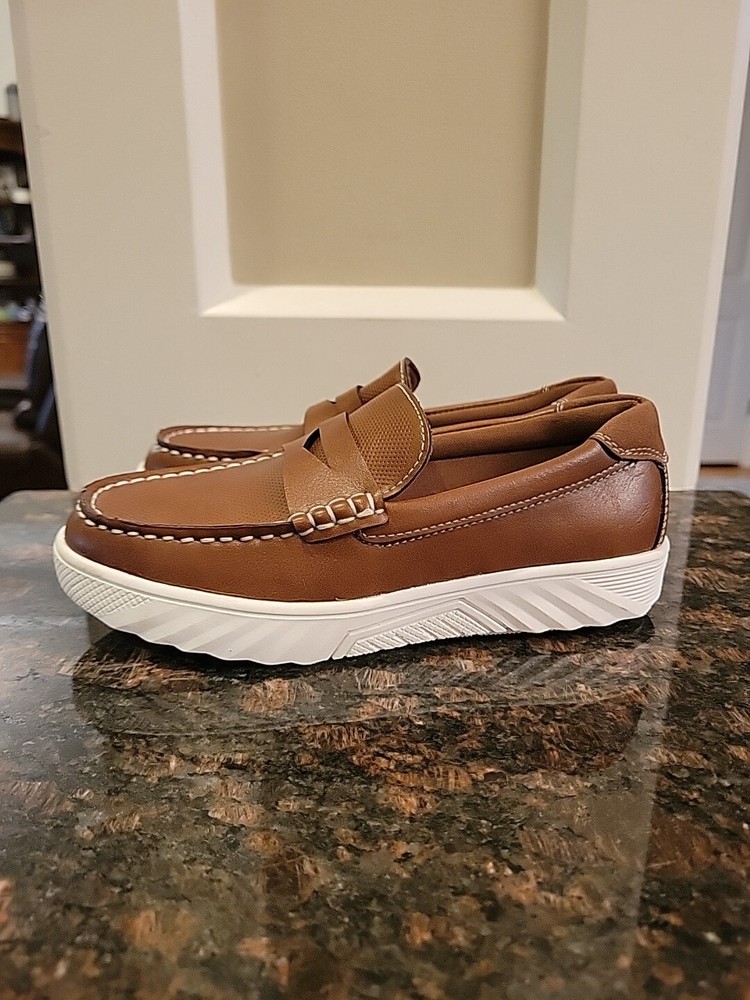 XRAY Style:XRWK1117 Size 2 For Kids Brown Color Shoes