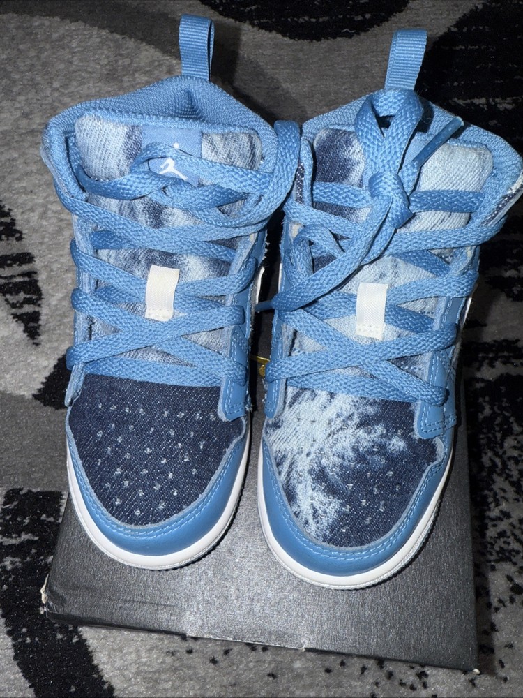 Jordan 1 Mid Se (td)