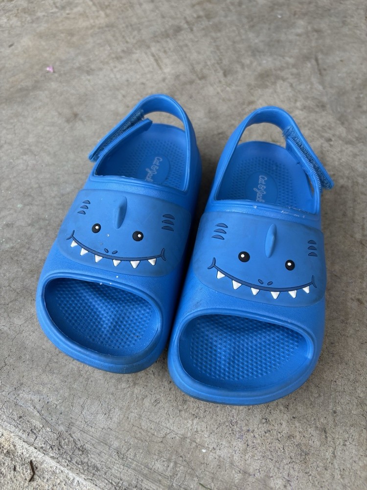 Cat & Jack Blue Shark Toddler Sandals 4T Hook Loop Backstrap Water Shoes Summer