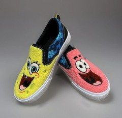 NEW SpongeBob SquarePants & Patrick YOUTH Chenille Fleece Slip-On Sneakers SZ 3