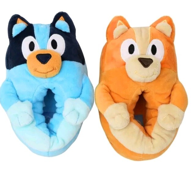 Ground Up™ ~ Youth Size 9/10 ~ 3D Design ~ BLUEY & BINGO ~ Micro Plush Slippers