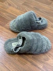 UGG Kid Fluff Yeah Slipper Sandal Elastic Backstrap Solid Gray Size US 13 EU 31