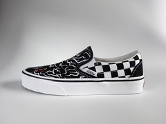 K-Pop Demon Hunters Derpy x Vans Little Kids Slip-On Kpop Shoes Unisex Youth 3.5