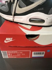 Nike Air Max Kids size 4 gray vO2