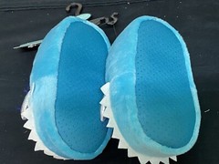 Magellan Outdoors Kids Dinosaur Slippers Youth Boys 11/12 or 13/1 new w/tags