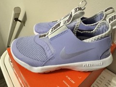 Nike Flex Runner Unisex Kids Slip-On Mesh Sneakers Purple/White/Gray US 11c