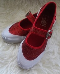 VANS Kids Size 2.5 Red Glitter Mary Jane Sneakers Shoes