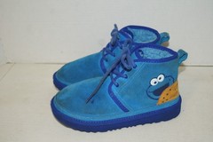 Ugg Sesame Street Cookie Monster Boots Blue Youth Size 3Y