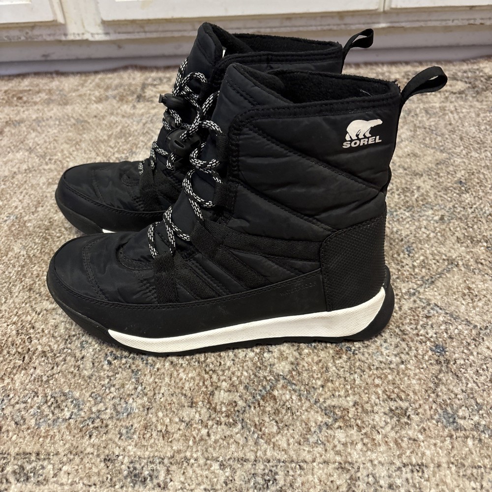 SOREL Kid’s Whitney II Short Waterproof Insulated Winter Boot, Size 4, Black