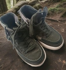 BILLY Classic WDR Camouflage Zip Around High Top Sneakers Sz Kids 12W F15