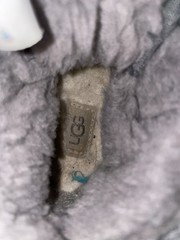 UGG Classic 7 Mini Boots Kids Toddler US7 EU23.5, Grey Suede Sherpa Girls Boys