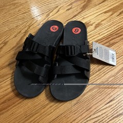 Chaco Kids Chillos Slide Sandals Polyester- Black size 6 NWT fits women 6.5!