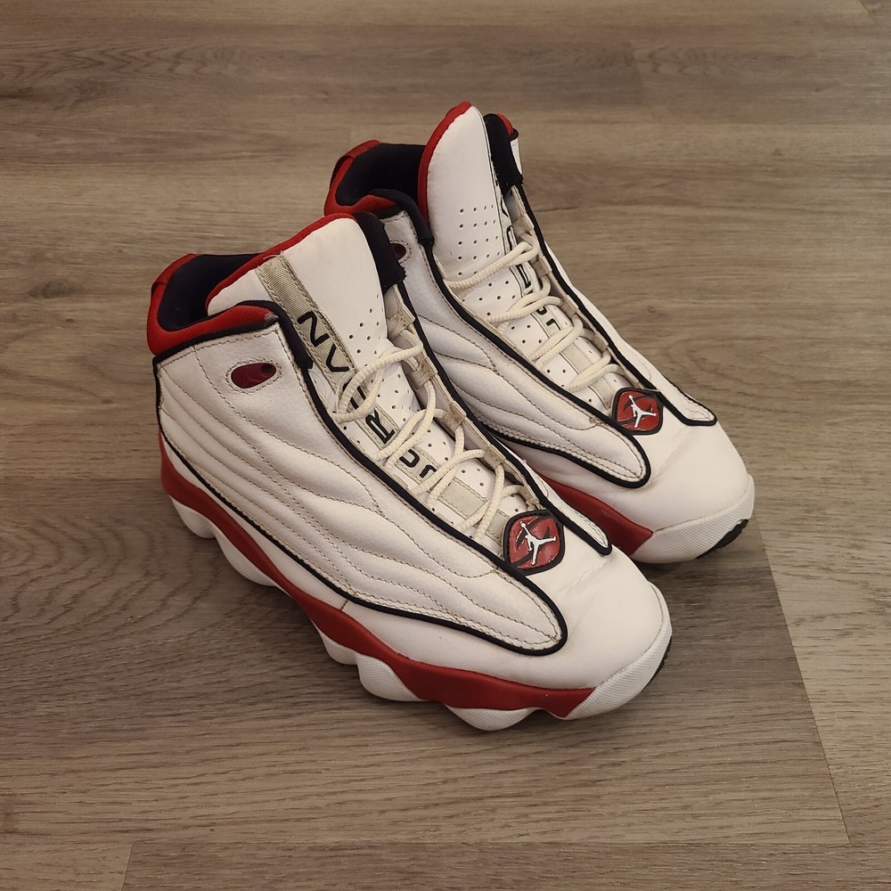NIKE JORDAN Kid’s Pro Strong GS White/Black/Gym Red DC7911-101 Size 6Y Women 7.5