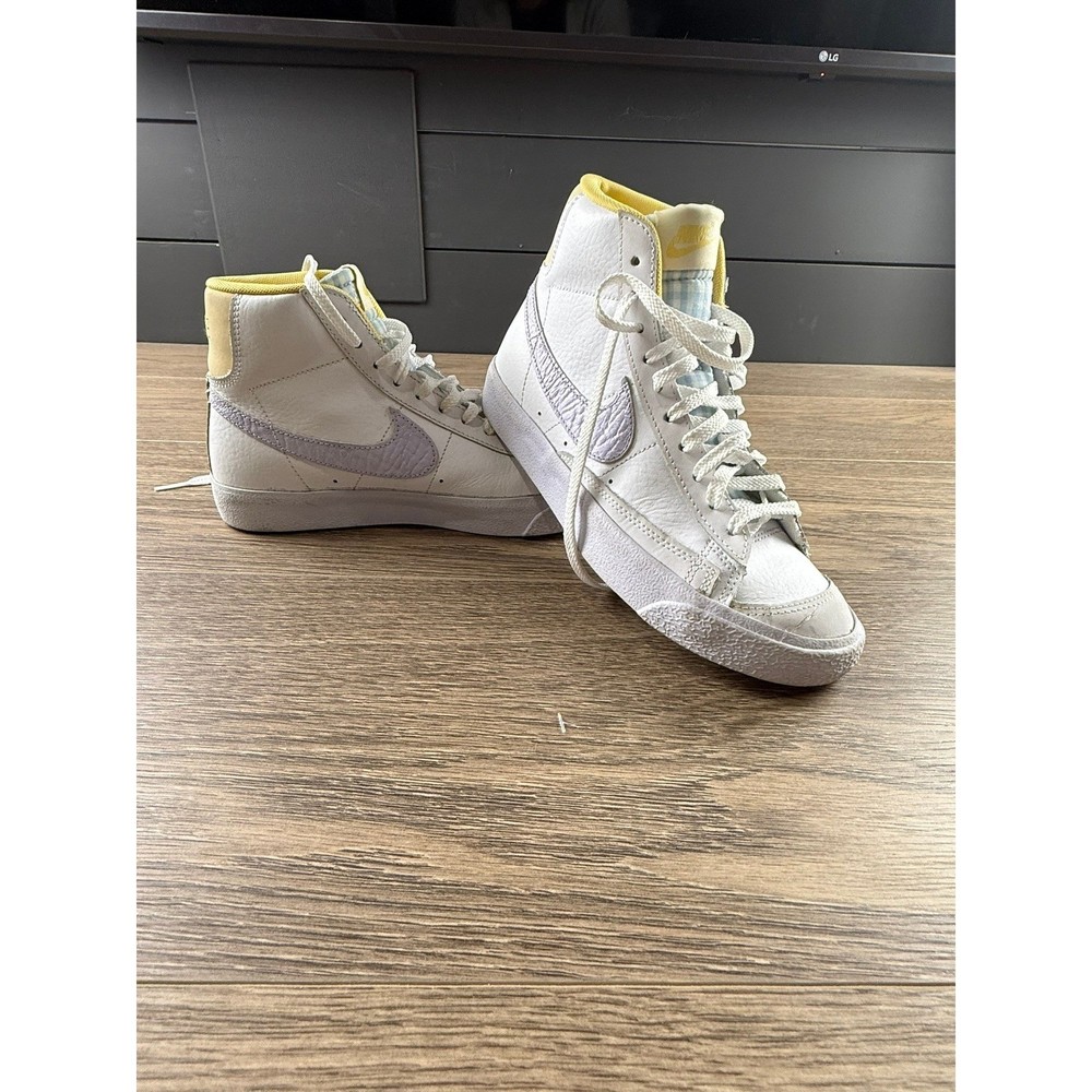 Nike Blazer Mid 77 Girls High Top Sneakers Easter White Purple Yellow Size 5.5Y