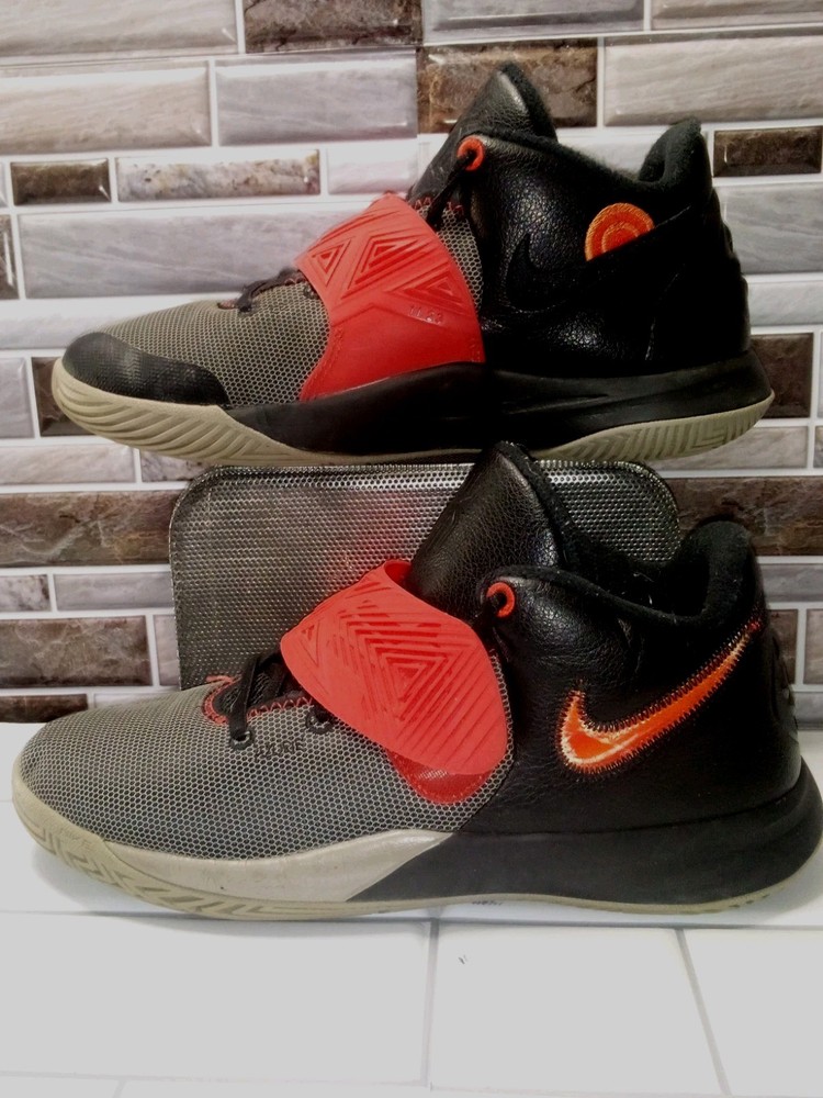 Nike Kyrie Flytrap 3 Youth Size 7Y Black Chili Red Low Bred (GS)- #BQ5620-011